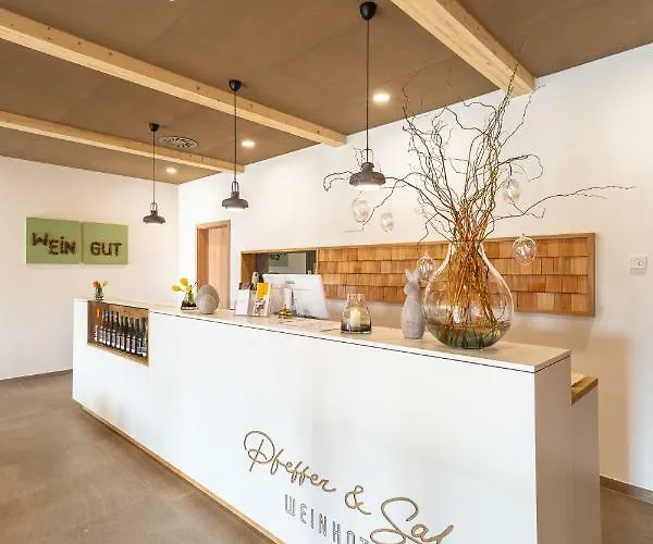 Weinhotel Pfeffer & Salz Hotel